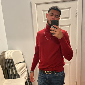 Meet your Posher, Carlos